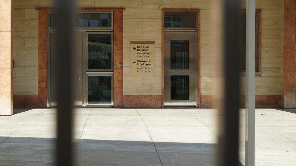 United States consular and embassy services in Turkey remain closed after the US suspended non-immigrant visa services at its diplomatic facilities in Turkey following the arrest of a consulate employee. Turkish officials say Turkey is asking the United States to reverse its decision to suspend non-immigrant visa services at its diplomatic facilities, saying both countries' citizens suffer from the move. October 9, 2017.